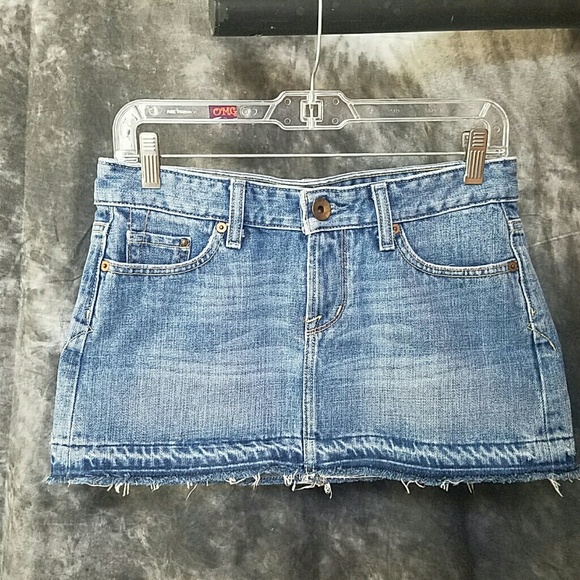 Denim skirt - Picture 1 of 3